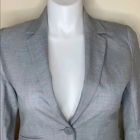 - NewYork&Company gray blazer - Picture 3 of 9